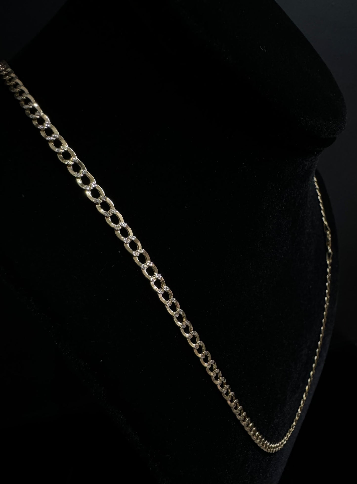 14K Gold Semi-Hollow Flat Cuban Link Chain